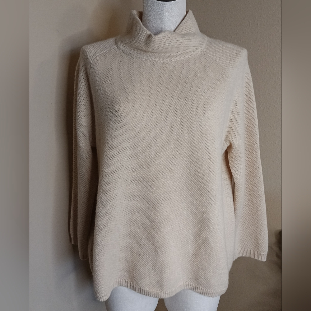 MaxMara Cashmere Ghiglia Stand Collar Sweater 3/4 Sleeve - Size L/XL
